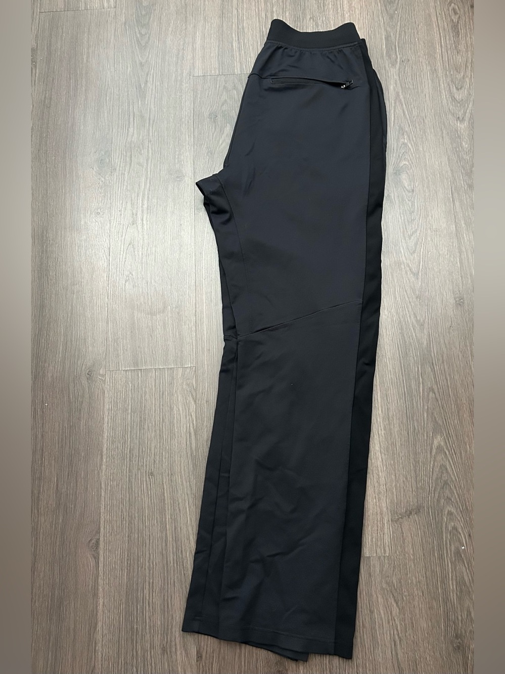 lululemon athletica Black Men's Athletic Jogger Pants - Picture 5 of 6